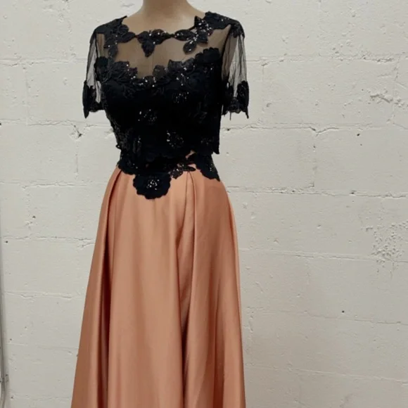 Prom dresse two pieces of set - Picture 1 of 5